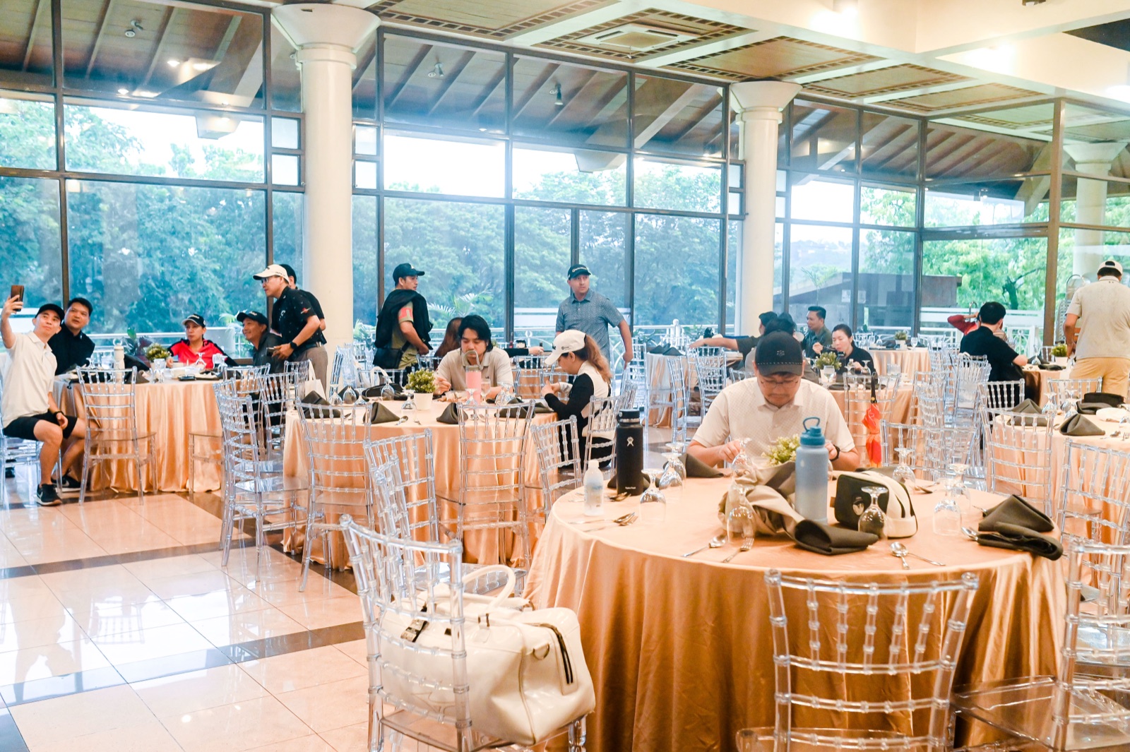 Guests gathered for breakfast at the Valley Golf & Country Club clubhouse before tee-off